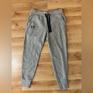 Grey Under Armour joggers adult S